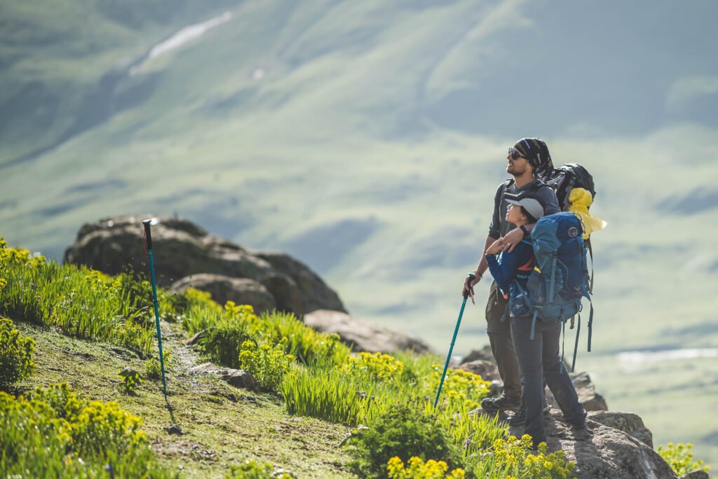 add breathtaking views to your kashmir treks bucketlist