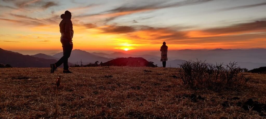 Sunset Sandakphu - Yeti Expeditions